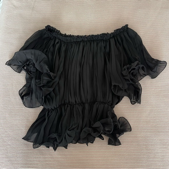 The Backroom Tops - Back Room Off The Shoulder Top